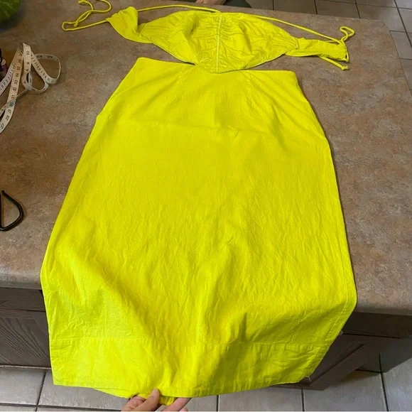 FARM Rio Neon Yellow Leaf Cutout Midi Dress - Picture 11 of 16